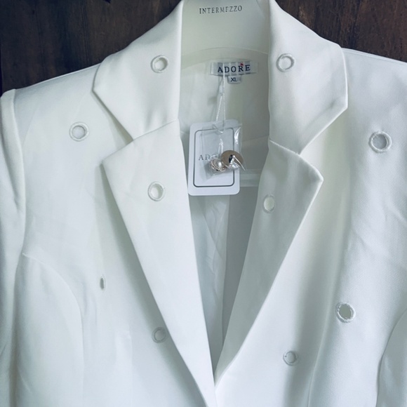 Adore White Embroidery Eyelet Lined Blazer 3/4 Sleeve One-Button Fastening XL - Picture 3 of 14